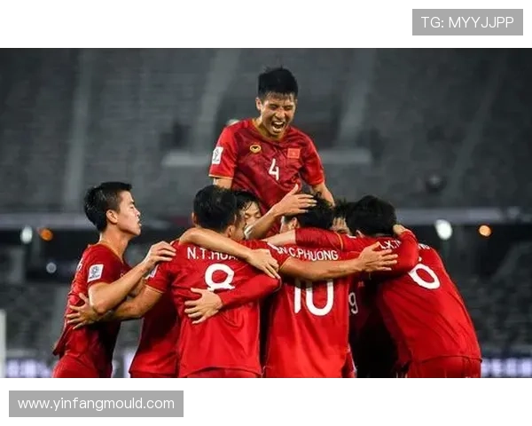 西安羽毛球队在杯赛积分榜中以77分稳居第一名展现强劲实力